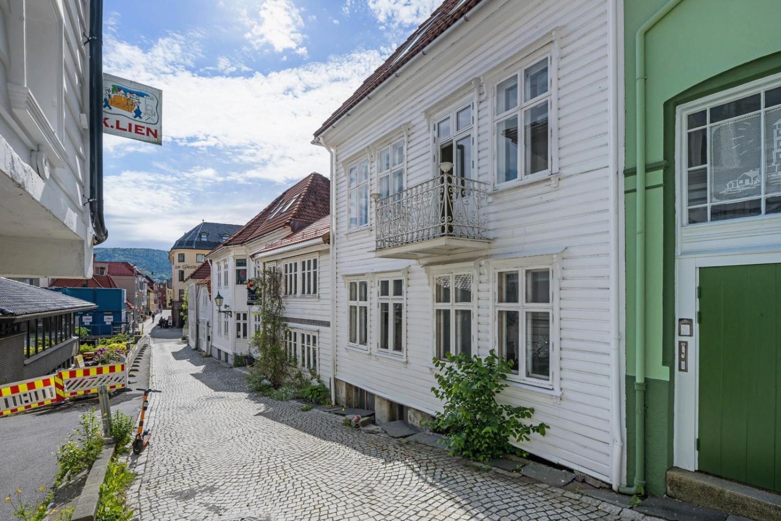 2024 Renovated Luxury Penthouse! Up To 9 Guests! Leilighet Bergen Eksteriør bilde